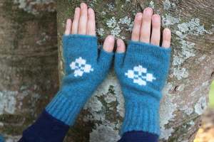 Child's Possum Merino Fingerless Mitten