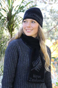Souvenirs: Fern Possum Merino Skull Beanie