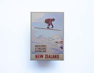 Magnet: FM0111 - Post Art Magnet - Winter Sports Tongariro Vintage