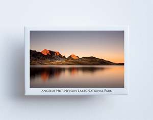 Magnet: FM0117 - Post Art Magnet - Angelus Hut Nelson Lakes