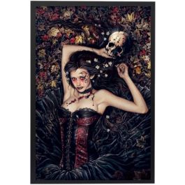 Fantasy: Victoria Frances - Skull Girl