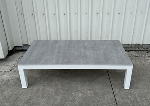 LISBON Outdoor Coffee table - White Aluminium frame/faux beton concrete top