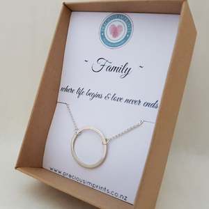 Products: Family Love Link - Precious Imprints