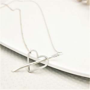 Products: AMOR Necklace - Precious Imprints