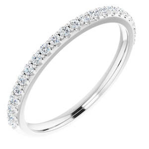 Vida 14ct Lab Created Diamond Band