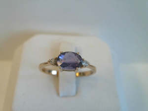 14k Yellow Gold Amethyst & Diamond Ring