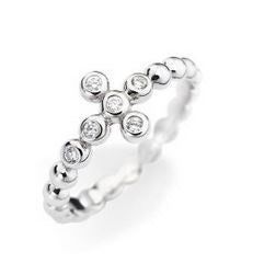 Jewellery 1: Round Zircon Cross