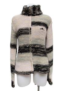 Jumpers: #87 O'neill Turtleneck White | c. 185 | Size 14
