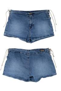 Bottoms: #151 Mudd Shorts Blue | c. 190 | Size 8