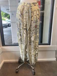 Pants: Camilla, Pants, 16