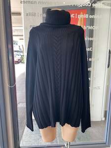 Company of Strangers, Knit, L