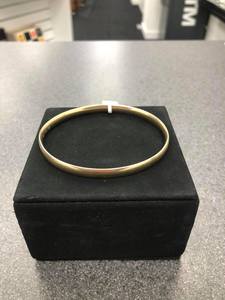 Products: 10ct Yellow Gold Bangle