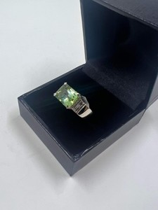 Products: Platinum Unisex Tourmaline Ring