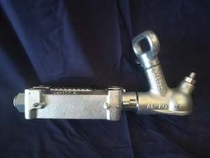 Cm Trailer Parts: ALKO Coupling 2500kg - 1" 7/8