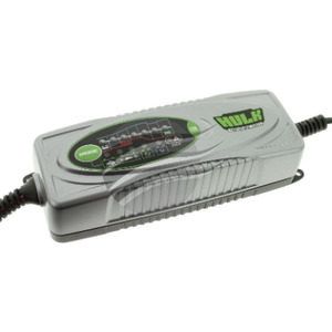 Battery Chargers: BATTERY CHARGER 12V 7 STAGE 3.8amp FULLY AUTOMATIC