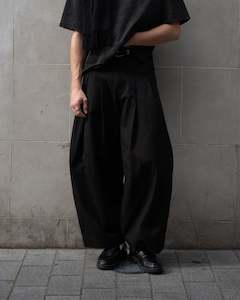Winter 22: SHIBUYA Pleated Trouser (Black)