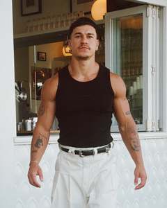 WIFE-LOVER Tank (Black)