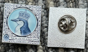Penguins: Victorian Penguin Pin