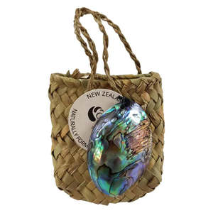 Souvenir Collection: Premium Paua Shell & Kete
