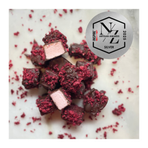 Frontpage: Raspberry & Mint Marshmallow