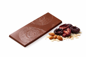 Frontpage: Plum & Almond Tablet