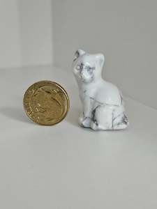 Cat - White Howlite