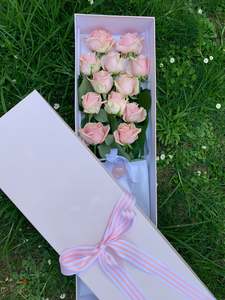 Valentines 2021: Dozen Blush Pink Roses in a box