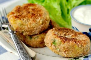 Products: Tarragon Fish and Kumara Hash Cakes with Lemon Pepper Mayo and Cumin Roasted Pumpkin with Seasonal Greens and a Lemon Wedge  - Primal Wellington