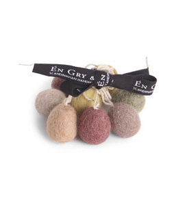 Products: Mini Eggs – Set of 8