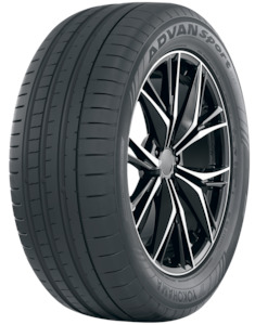 Yokohama: YOKOHAMA V107