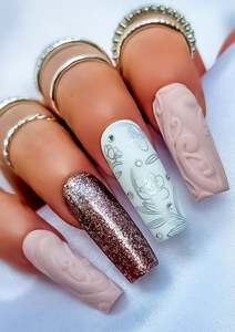 Christmas Collection: CHRISTMAS NAIL FOILS - MĀNUKA & MISTLETOE - HOLO SILVER