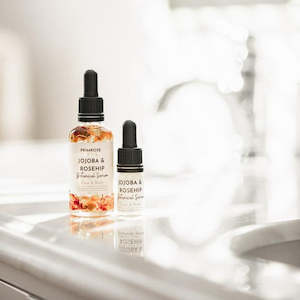 Frontpage: Jojoba & Rosehip Botanical Serum