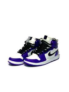 Prior Workshop: Sneaker Inspired Keychains Court Purple High