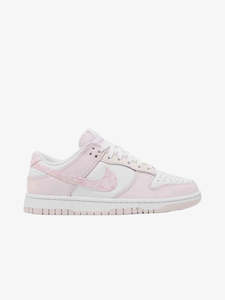 Nike Dunk: Nike Dunk Low Essential Paisley Pack Pink (W)