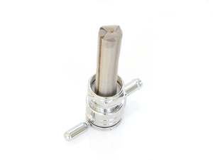 High-Flow Fuel Tap / Petcock with 22mm Thread & 5/16in. Inward Facing fuel Outle&hellip;