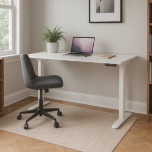Edge Electric Standing Desk, 1.4M, with Charger