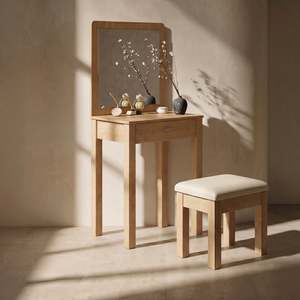Dressing Tables: Modena Dresser with STOOL, Oak