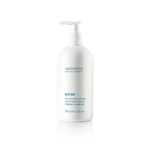 Salon Essentials 2: Vagheggi Hydrating cleansing milk 500ml