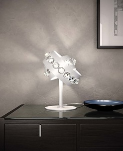 Essentia Table Light