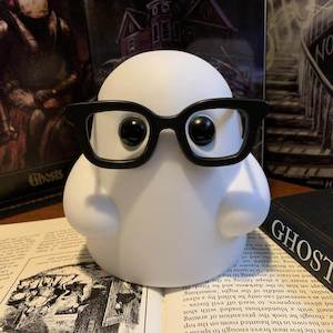 Tiny Ghost (Nerdy)