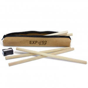 Stationery: Kia Colouring Set