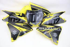 Products: RM125 2001-2002 Re-Style Plastics Set Aftermarket 273