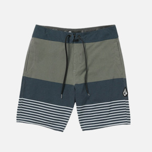 Volcom Quarta Static MOD 19" Boardshorts - Black