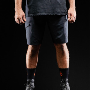 Mens Boardshorts: Volcom Slab Hybrid Short 20" - Black