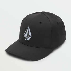 Mens Hats Beanies: Volcom Stone Tech Flexfit Delta Cap - Black