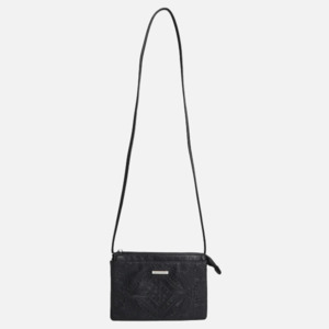 Womens Handbags: Billabong Just For You Festival Purse - Black