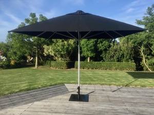 Products: Valencia – 4.2m Square