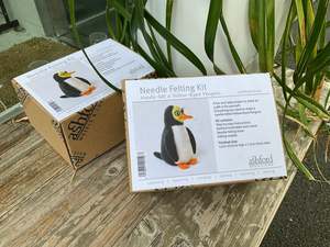 Ashford Needle Felting Kit - Penguin