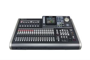 Audio: Tascam DP24 SD Digital Portastudio
