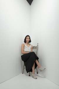 Yuka Tristan: Swan Vest